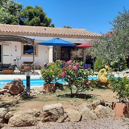 Fenetre Sur Les Alpilles Bed & Breakfast Saint-Martin-de-Crau Eksteriør bilde