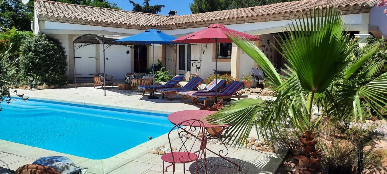 Fenetre Sur Les Alpilles Bed & Breakfast Saint-Martin-de-Crau Eksteriør bilde