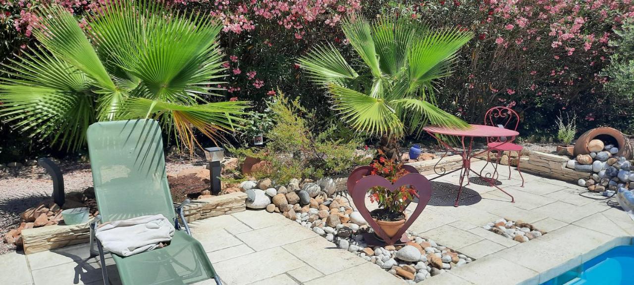Fenetre Sur Les Alpilles Bed & Breakfast Saint-Martin-de-Crau Eksteriør bilde
