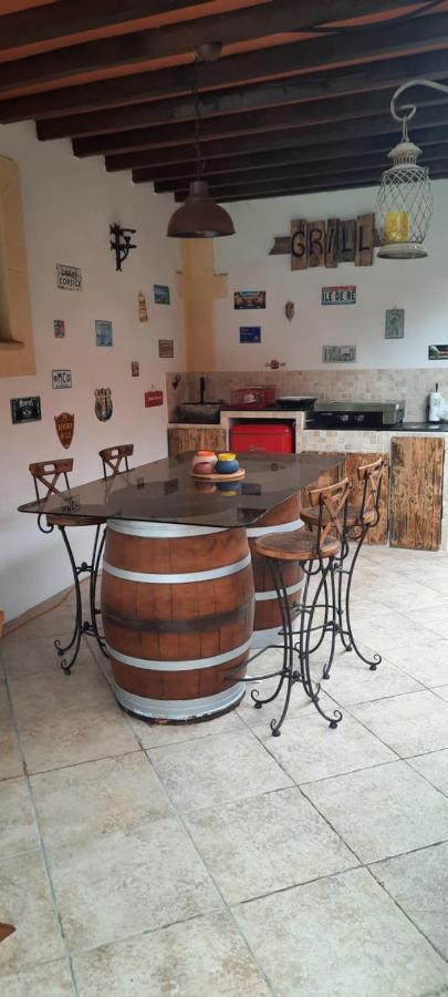 Fenetre Sur Les Alpilles Bed & Breakfast Saint-Martin-de-Crau Eksteriør bilde